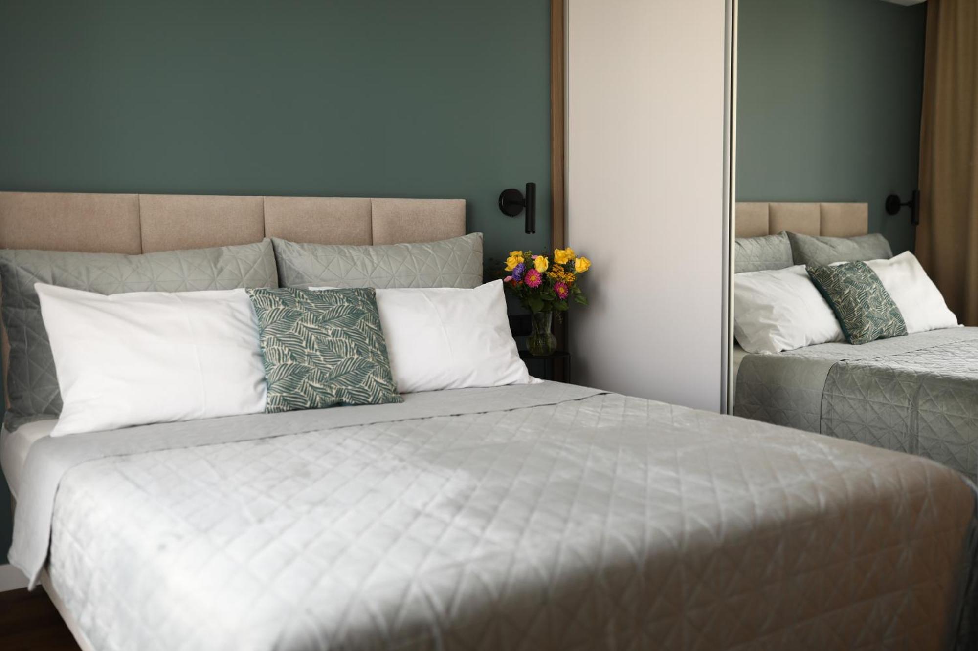Apartament Zdziechowskiego With Parking And Ac, Mokotow Varsó Kültér fotó
